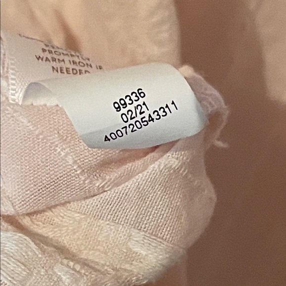 LC Lauren Conrad Blush Pink Blouse with 3/4 length Puff Sleeves EUC Large - Picture 9 of 12